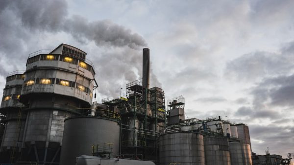 Использование оксида азота (N2O) в промышленности: преимущества и риски