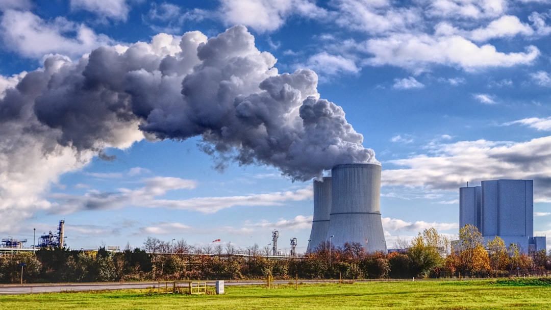 Нитрозный оксид (N2O): свойства, применение и влияние на окружающую среду