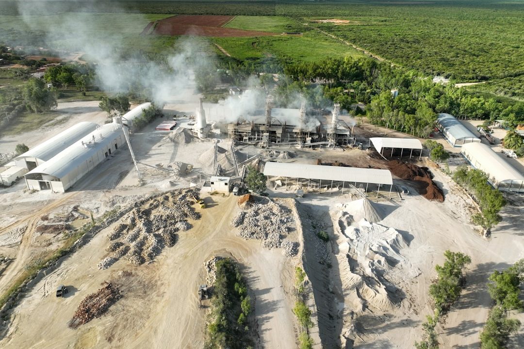 Нитроусный газ (N2O): свойства, использование и влияние на окружающую среду